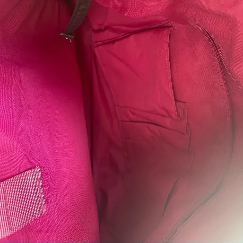 Baggallini avenue nylon